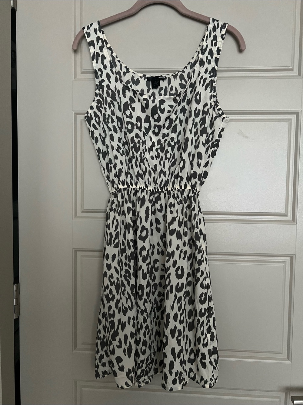Aqua Leopard Print Sleeveless Dress small